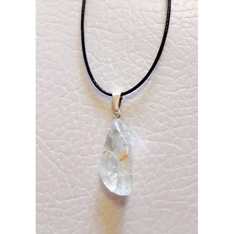 Pendentif topaze bleue
